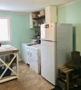 Frugal farmhouse trim tutorial from The Old Summers Home. Add some rustic farmhouse style on the cheap