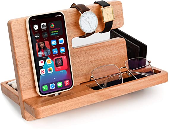 15 Best Small Bedroom Organization Ideas 2 15 Best Small Bedroom Organization Ideas 2 The Old Summers Home Today we're going to look at some small bedroom organization ideas that will have you living large in no time.