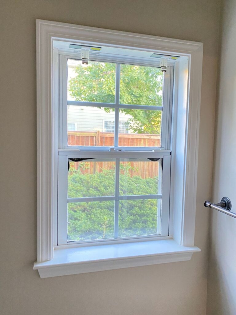 How to Hang Blinds Without Drilling | No Tools Blinds 5 brackets attached for no tools blinds