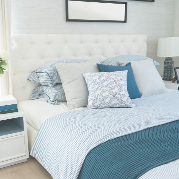 14 Beach Themed Bedroom Ideas You'll Love 1 nautical bedroom The Old Summers Home Home decor, DIY projects, gardening, and all things to make your home a happier place to live - all year long!