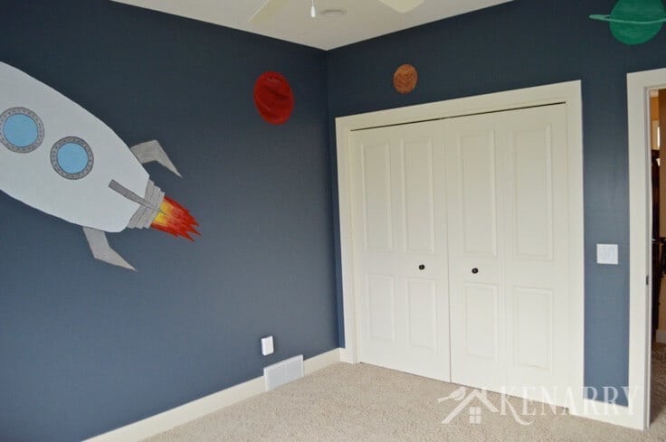 15 Stellar Space Themed Bedroom Ideas 78 outer space mural boys bedroom decor tutorial14 The Old Summers Home Are you hoping to escape to a galaxy far, far away? Fire up the engines as we shoot off to explore some out of this world space bedroom ideas.